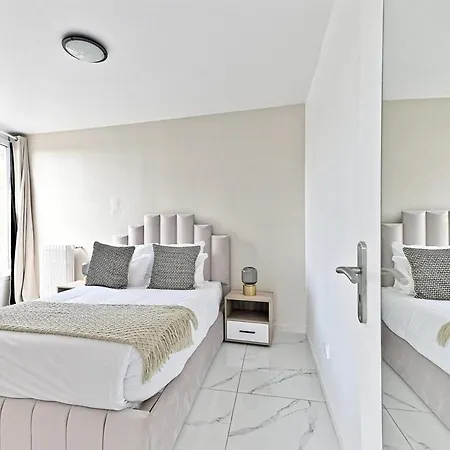 Apartmán Friendly And Bright - V Gagny